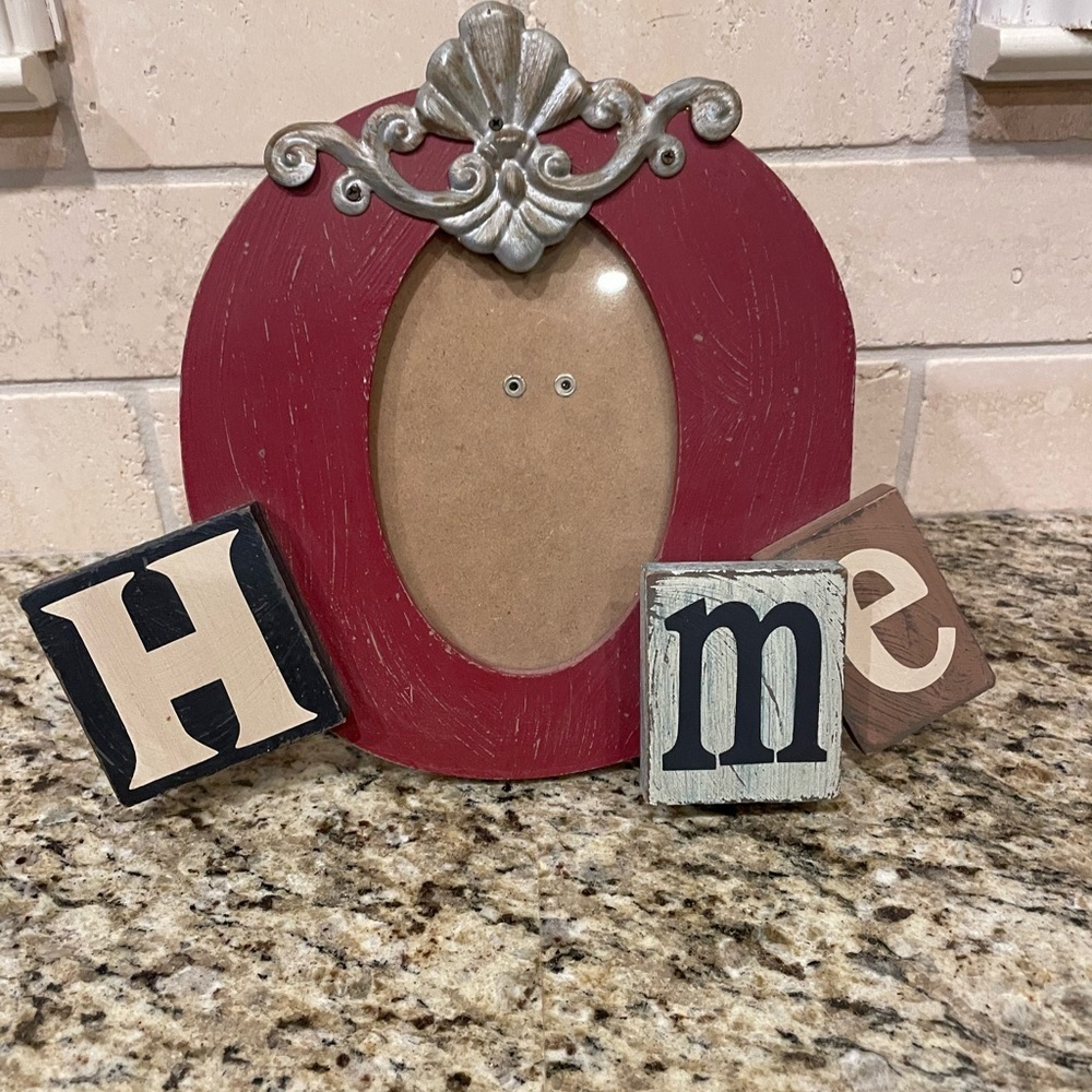 Red and Silver Home‎ Accent Frame
